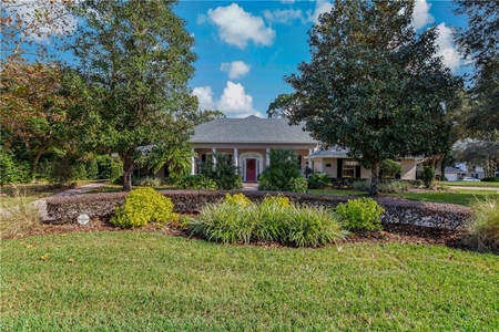 23 Pine Forest Ln, Haines City, FL