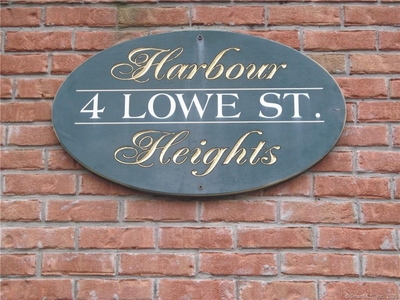 4 Lowe St, Norwalk, CT
