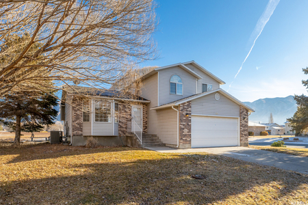 601 Country Clb, Tooele, UT