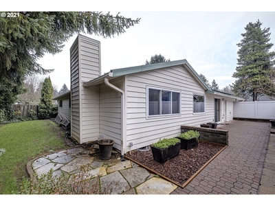 1043 Nw 2nd Ave, Hillsboro, OR