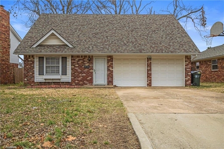 520 Jean Marie Dr, Norman, OK