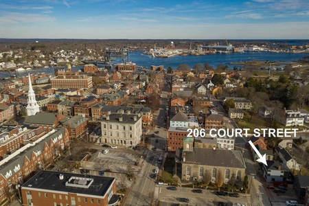 206 Court St, Portsmouth, NH