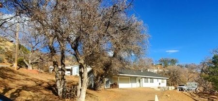 100 Split Mountain Way, Wofford Heights, CA