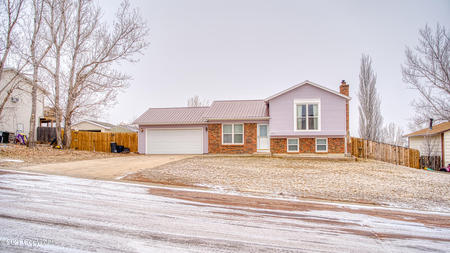 2721 Needle Ct, Gillette, WY