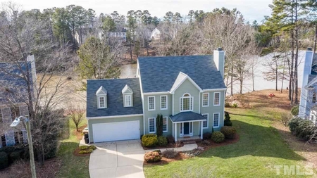 319 Rose Valley Woods Dr, Cary, NC