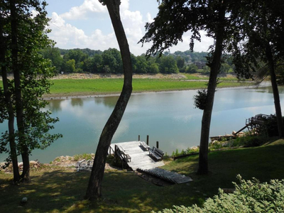 418 Lake Haven Private Dr, Piney Flats, TN