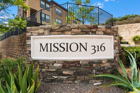 419 Mission Villas Rd, San Marcos, CA