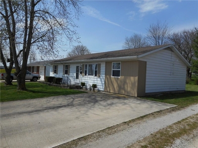185 S Cleveland St, Minster, OH