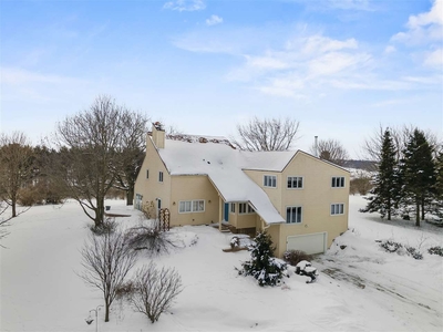 3237 Valley Spring Rd, Mount Horeb, WI