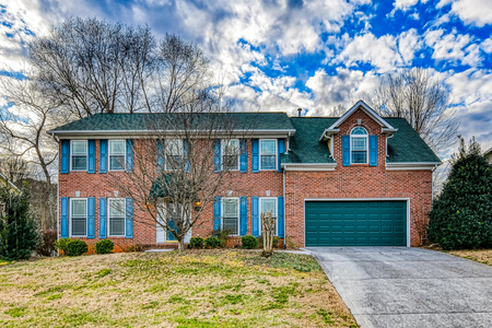 1121 Winding Way Dr, Knoxville, TN