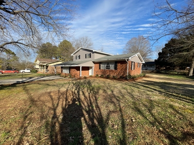 4740 Mouse Creek Rd, Cleveland, TN