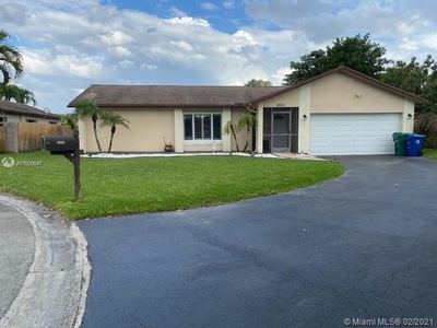 2605 Nw 98th Way, Coral Springs, FL