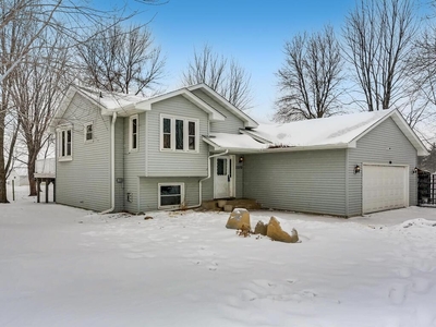 3370 County Road 10, Watertown, MN