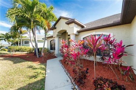 3616 Nw 1st Ter, Cape Coral, FL