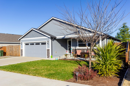 414 Sienna Hills Dr, Eagle Point, OR