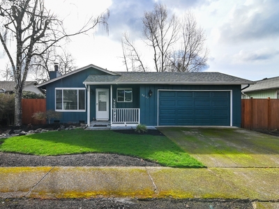 4867 C St, Springfield, OR
