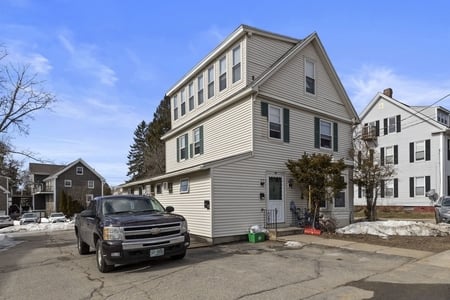 686 Central Ave, Dover, NH