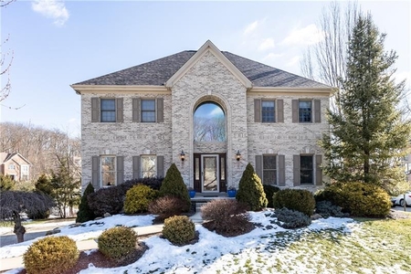 403 Worth Ct, Cranberry Township, PA
