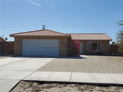 1253 Mullet Ave, Thermal, CA