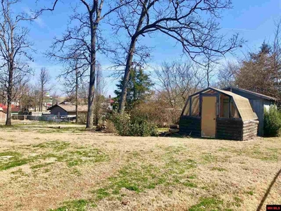 200 Meadow View Ter, Mountain Home, AR