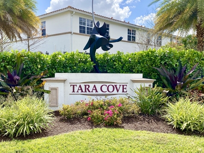 4606 Tara Cove Way, West Palm Beach, FL
