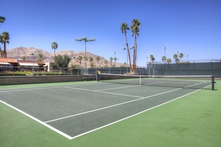 48050 Racquet Ln, Palm Desert, CA