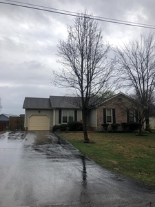 575 Winchester Dr, Hopkinsville, KY