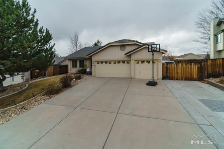 5215 Canyon View Dr, Sparks, NV