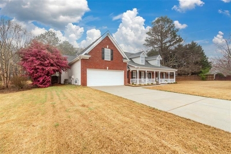 4241 Waverly Downs Dr, Snellville, GA
