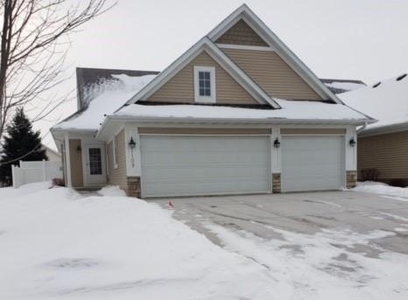 1109 Woodland Dr, Hastings, MN