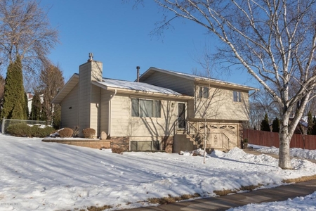3112 11 1/2 Ave, Rochester, MN