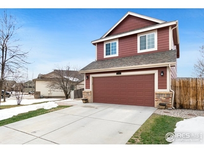 2122 Redhead Dr, Johnstown, CO