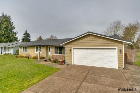 3025 16th Ave, Albany, OR