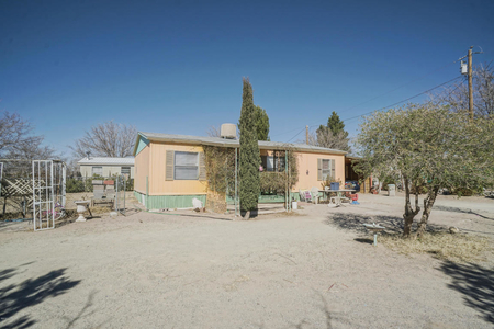 4518 Ampere Rd, Las Cruces, NM