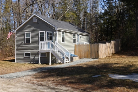 543 River Rd, Windham, ME