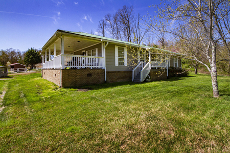 2911 Roberts Rd, Knoxville, TN