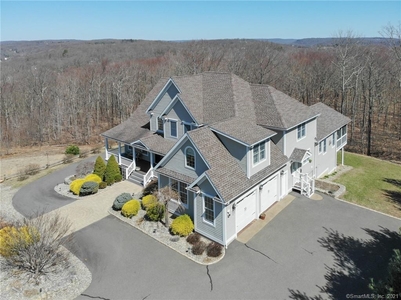 18 Mountain View Ct, Oxford, CT
