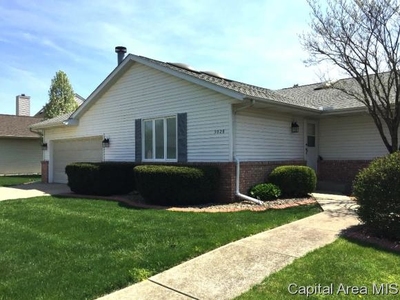 3028 Turning Mill Dr, Springfield, IL