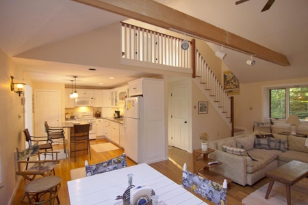 4 Peases Point Way, Chilmark, MA