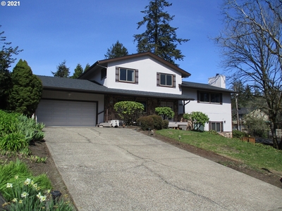 1315 Sw Dorothy St, Mcminnville, OR