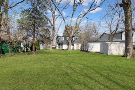 2407 George St, Rolling Meadows, IL