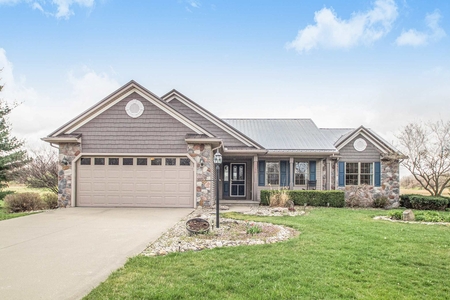 10590 County Road 4, Middlebury, IN