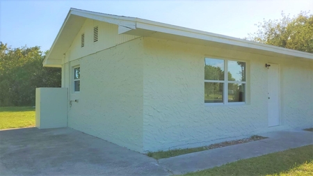 660 Nw 102nd St, Okeechobee, FL