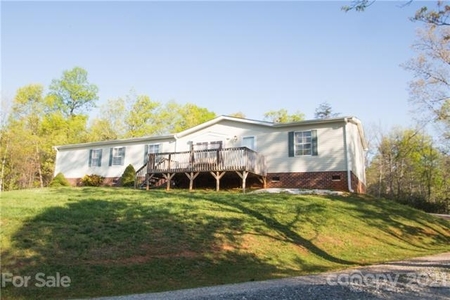 450 Woodsong Dr, Old Fort, NC