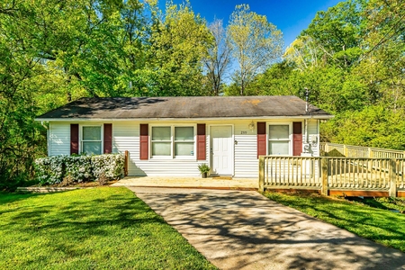 2319 Woods Smith Rd, Knoxville, TN