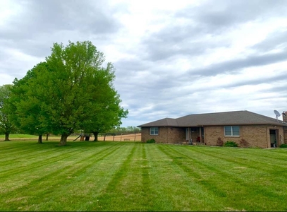 1725 S County Road 750, Rockport, IN