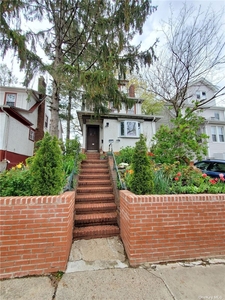 84-17 Chapin Parkway, Queens, NY
