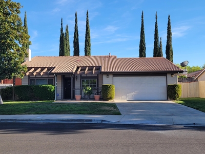 4638 Table Mountain Rd, Palmdale, CA