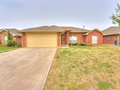 313 Sw 40th St, Moore, OK