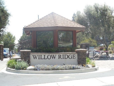 2502 E Willow St, Signal Hill, CA